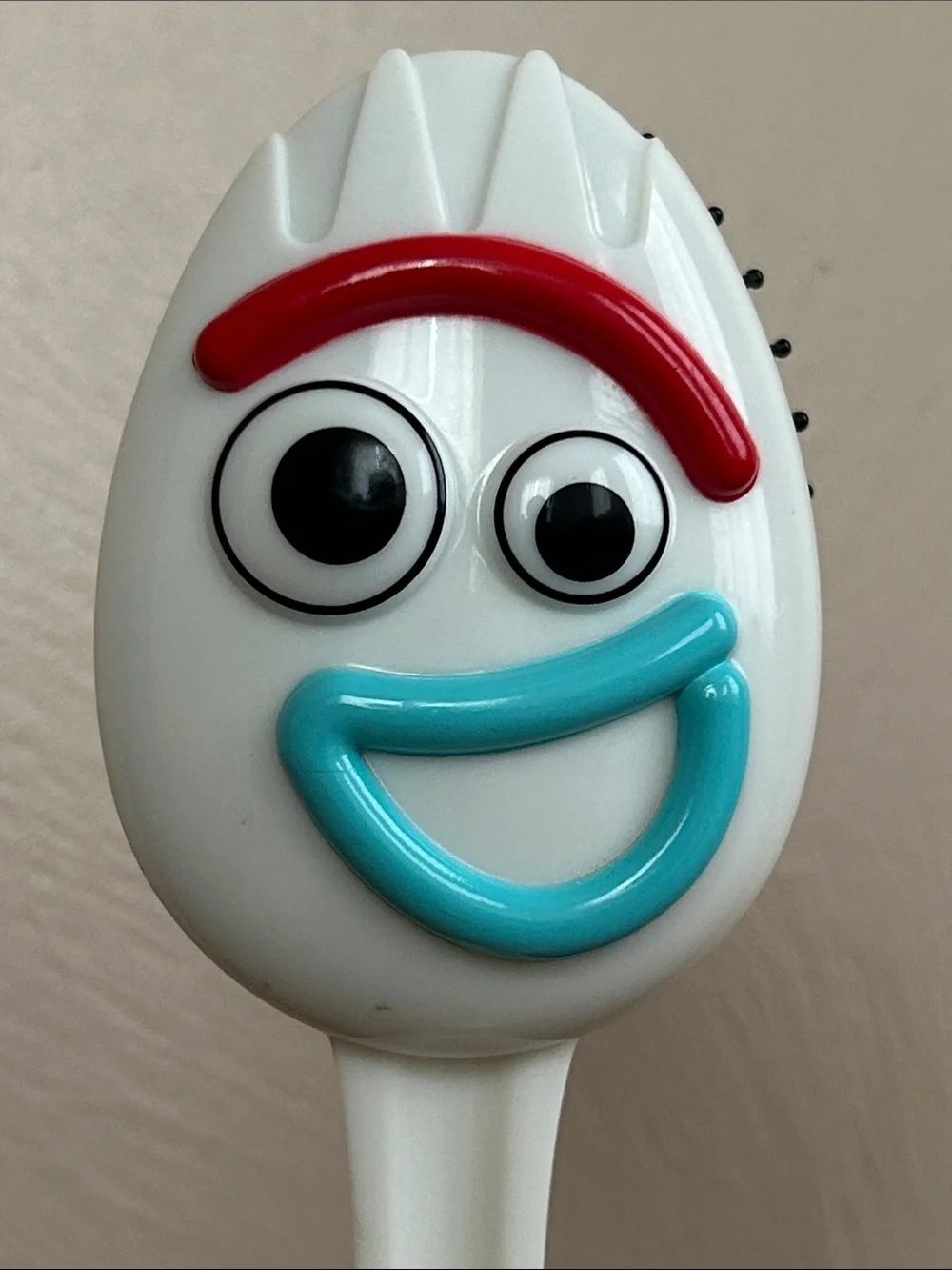 Toy Story 4 Pixar Character Forky Kids Hair Brush.  White With Red Hands.